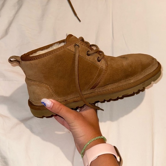 size 7.5 UGG neumal boots - Picture 5 of 8